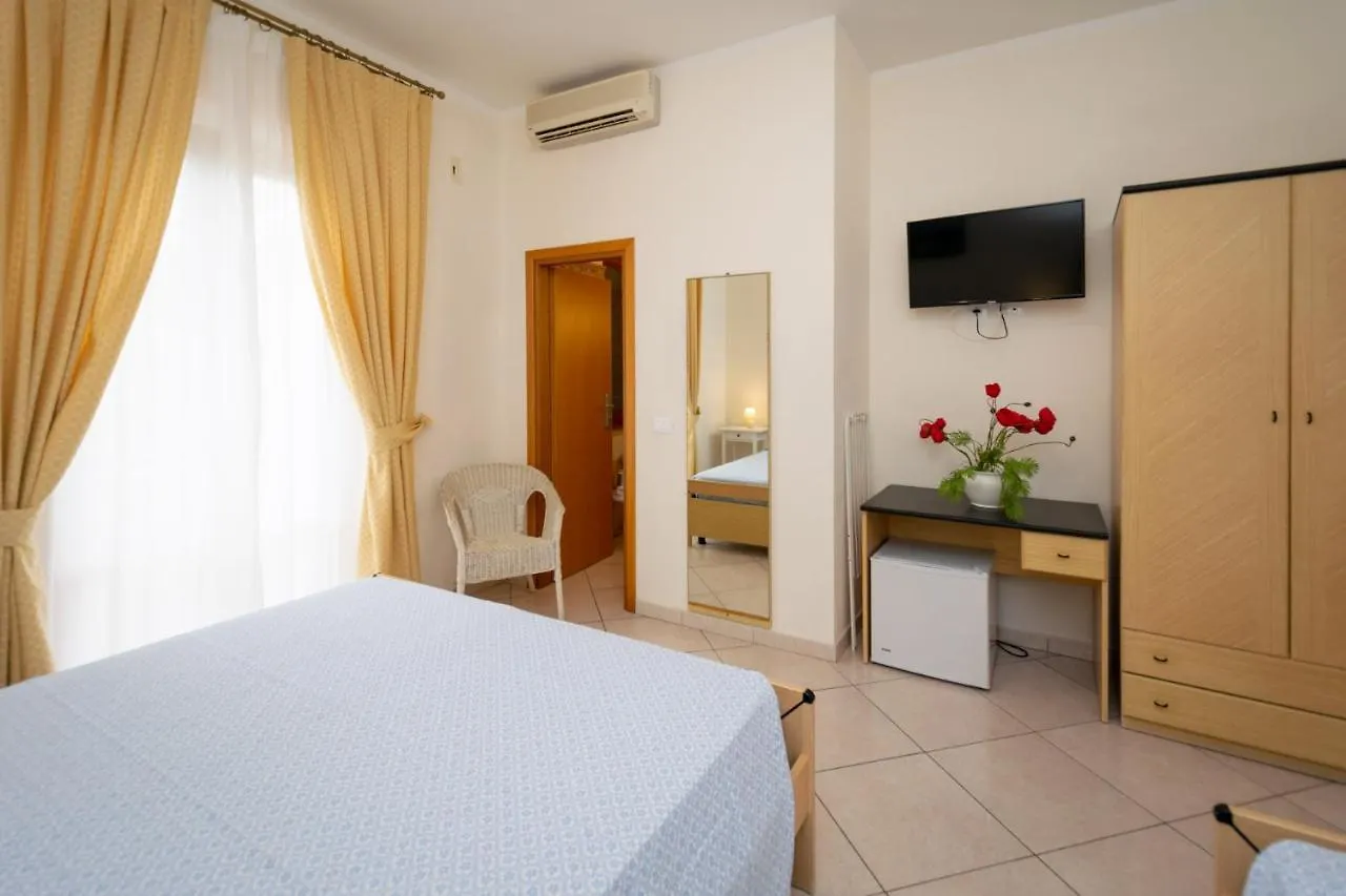 Hotel Anna Fetovaia Italien