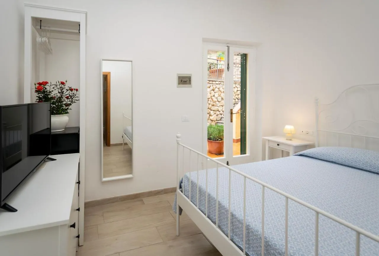 Hotel Anna Fetovaia