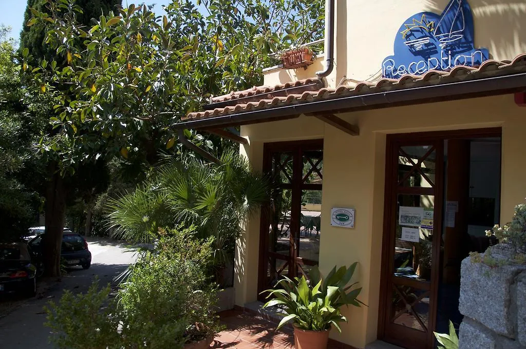 Hotel Anna Fetovaia 3*,  Italien