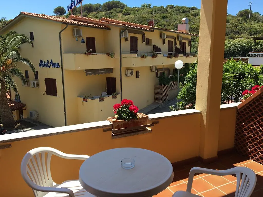Hotel Anna Fetovaia Italien